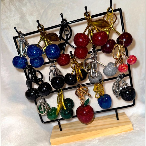🍒Various Cherry Charms *Bag Not Included - Picture 6 of 15